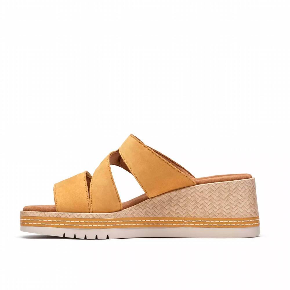 NEW CLARKS girls kidiki cove sandals in yellow nubuck